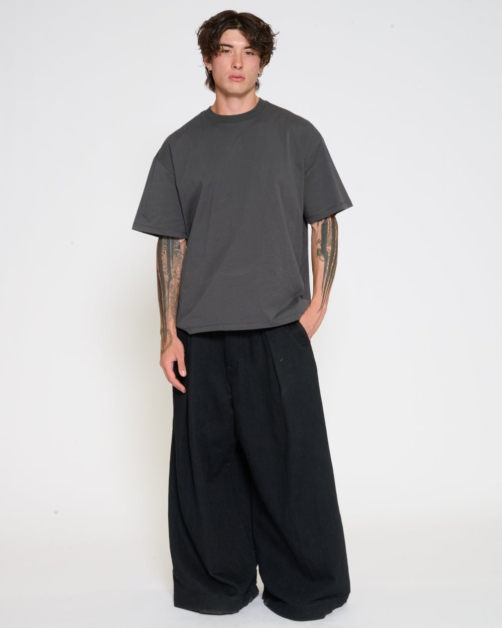 Oversized Tee 2 Pack: Black, Charcoal - Image 4